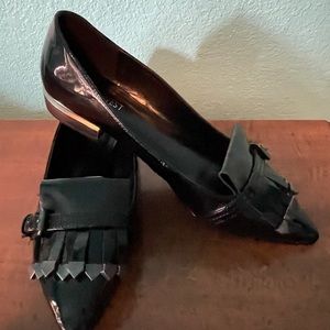 Reposhing. Unable to wear